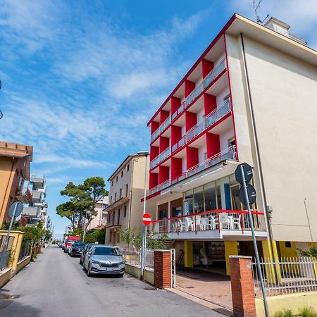 Hotel Serafini Rimini Exterior foto