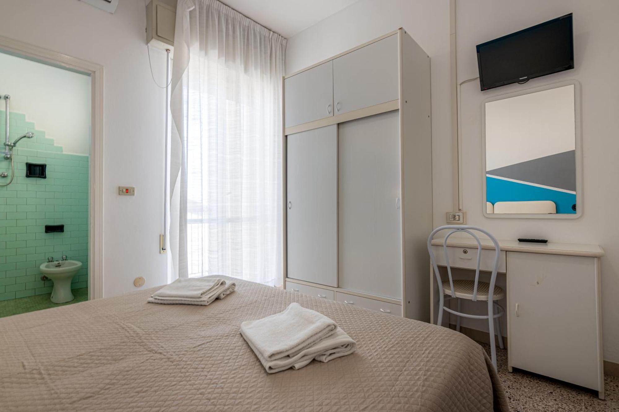 Hotel Serafini Rimini Exterior foto