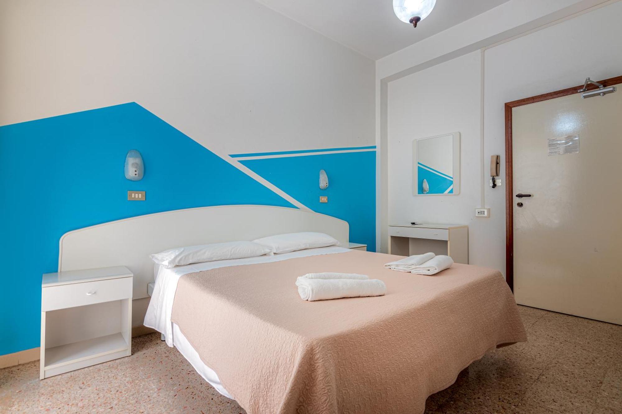 Hotel Serafini Rimini Exterior foto