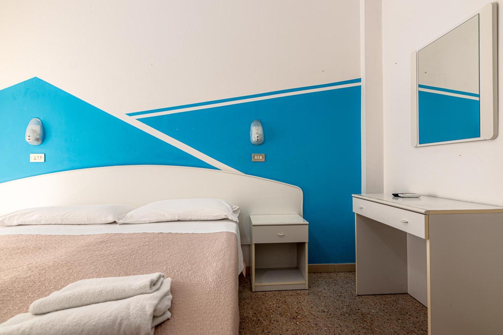 Hotel Serafini Rimini Exterior foto