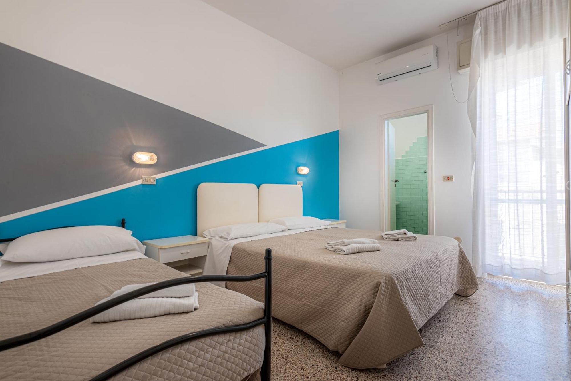 Hotel Serafini Rimini Exterior foto